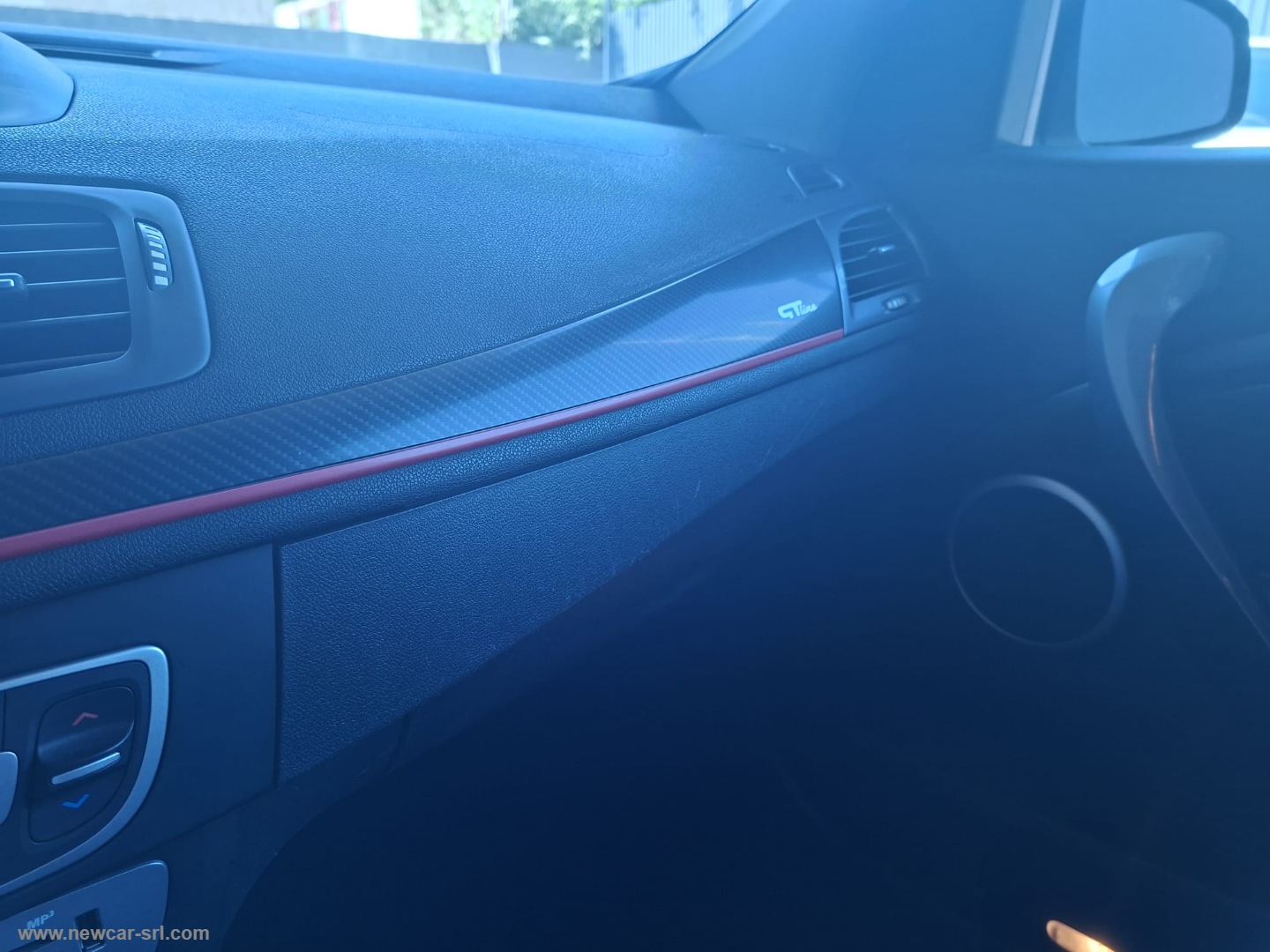 Mégane 1.5 dCi 110 CV SporTour Wave - immagine 18