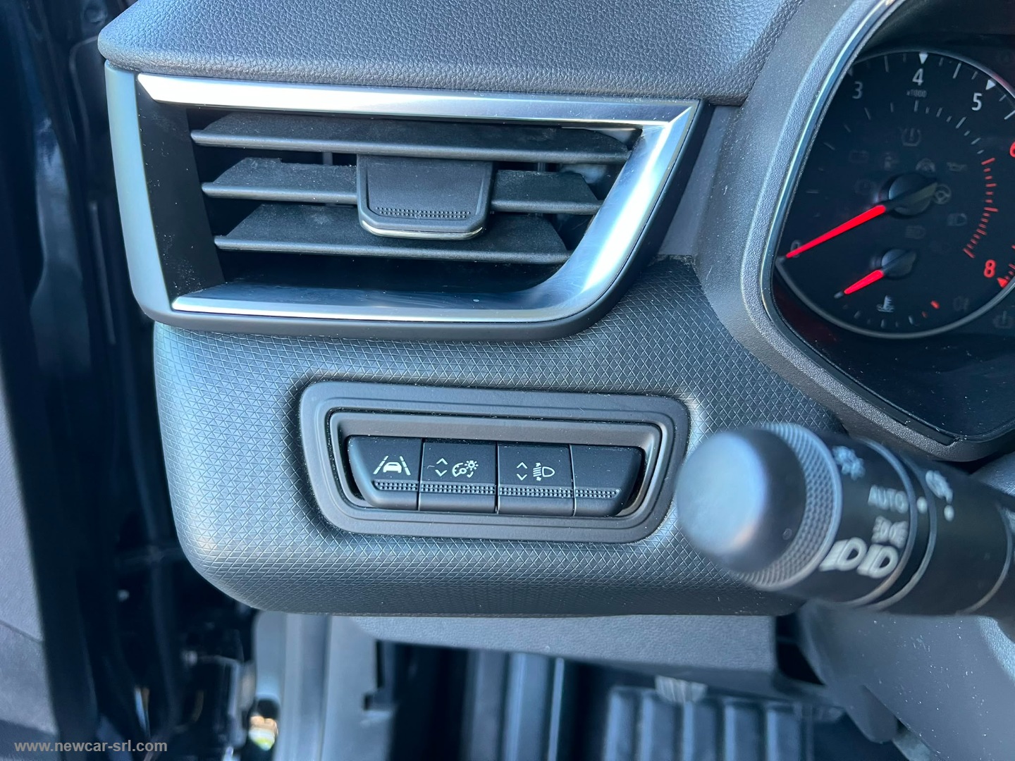 Clio TCe 90 CV 5p. Equilibre - immagine 18