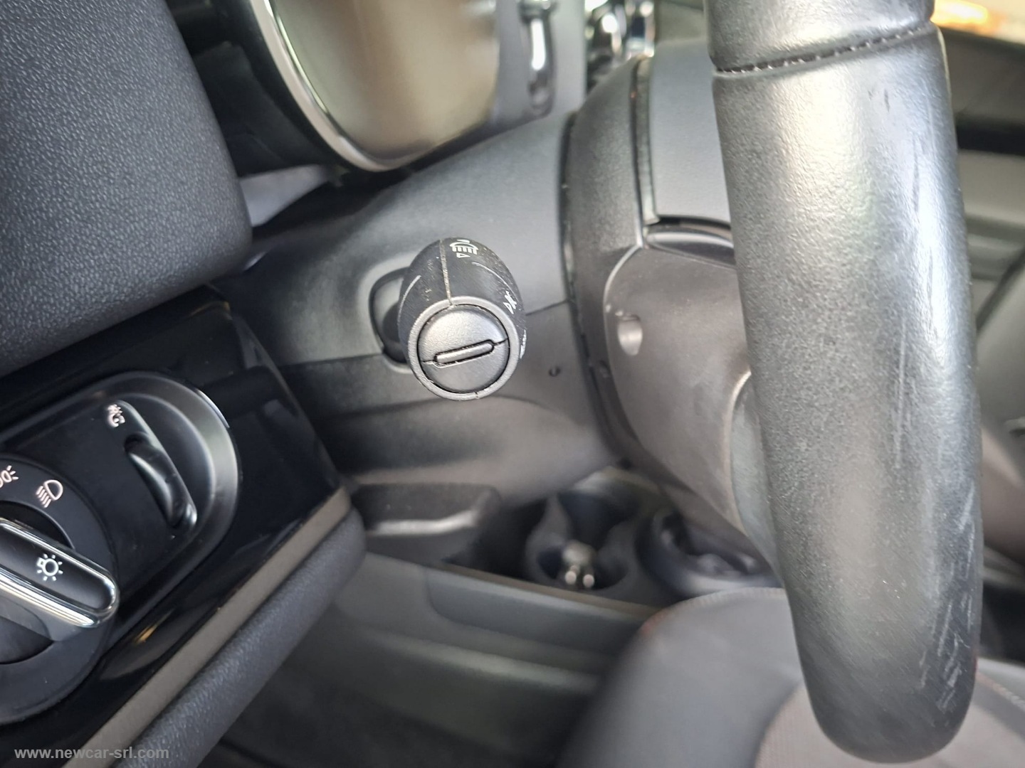 Mini Cooper SE Business Countryman ALL4 - immagine 18