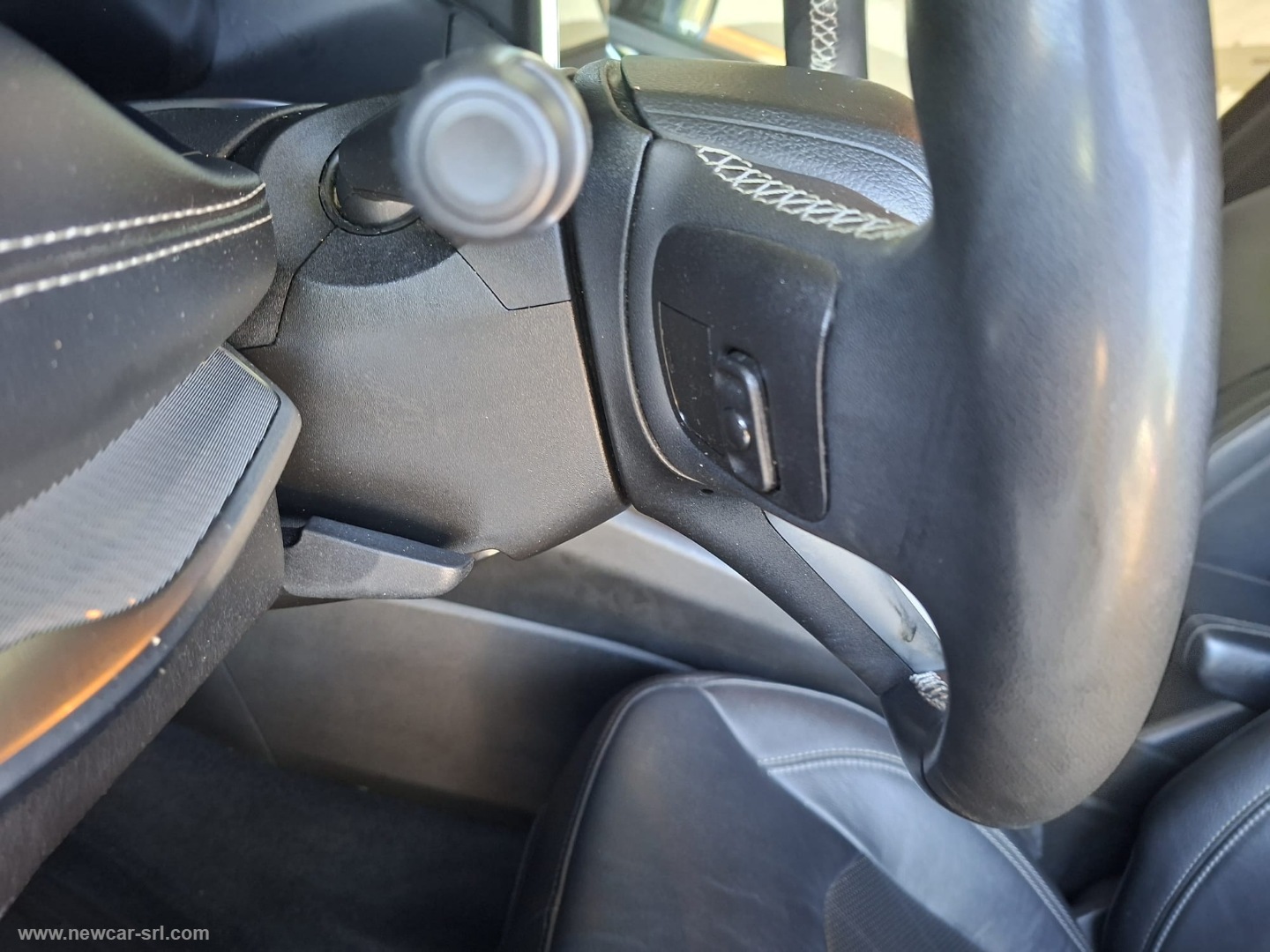 Compass 1.6 Mjt II 2WD Limited - immagine 18