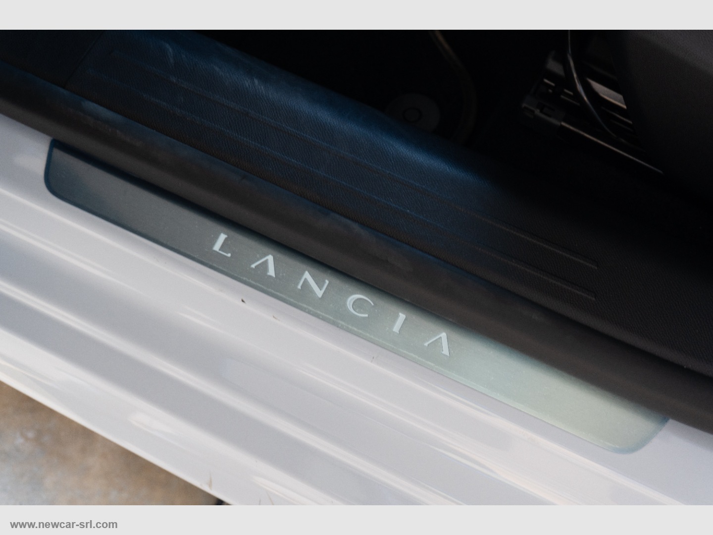 Ypsilon Hybrid e-DCT - immagine 18