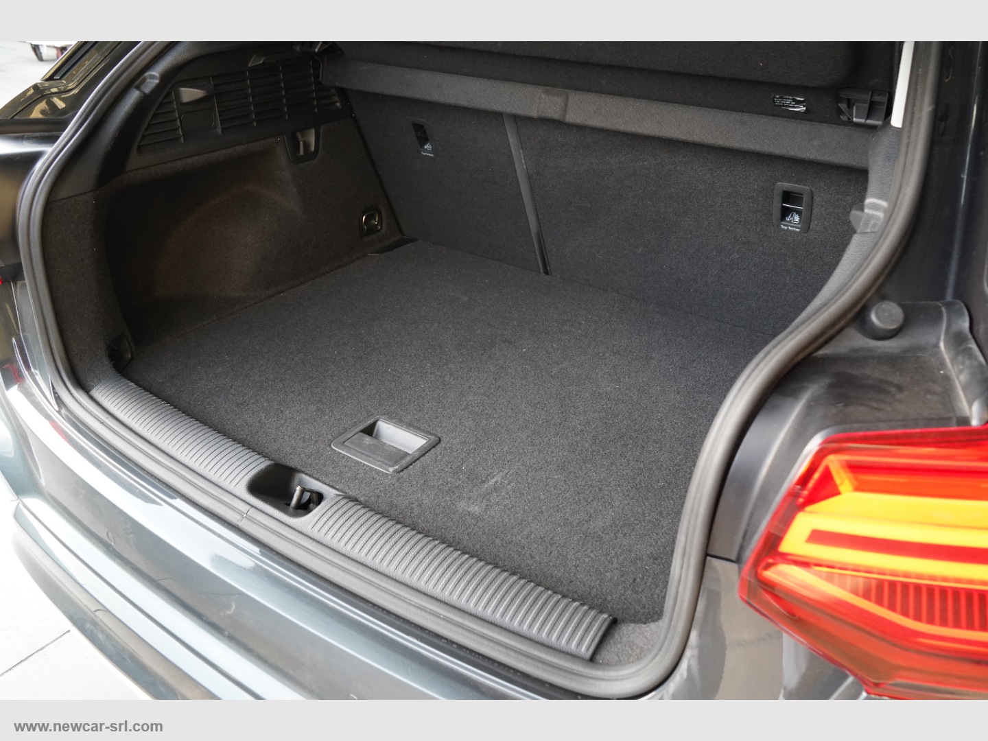 Q2 35 TFSI S tronic Admired Advanced - immagine 18
