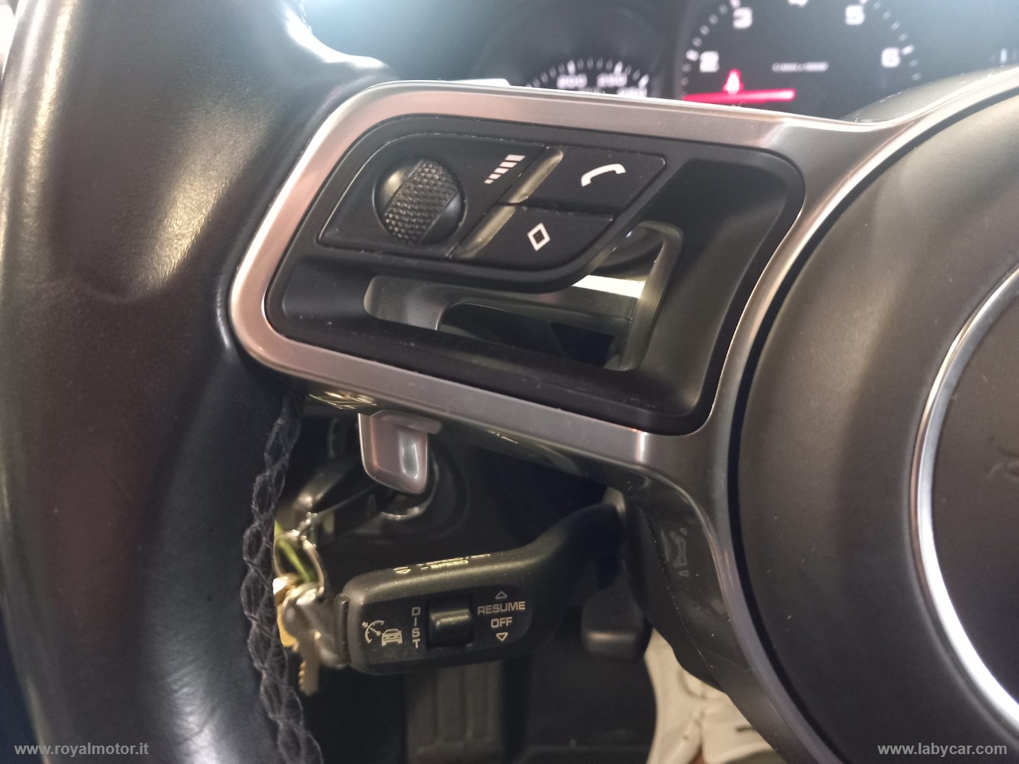 Macan 2.0 TUTTI TAGLIANDI UFFICIALI PORSCHE - immagine 18
