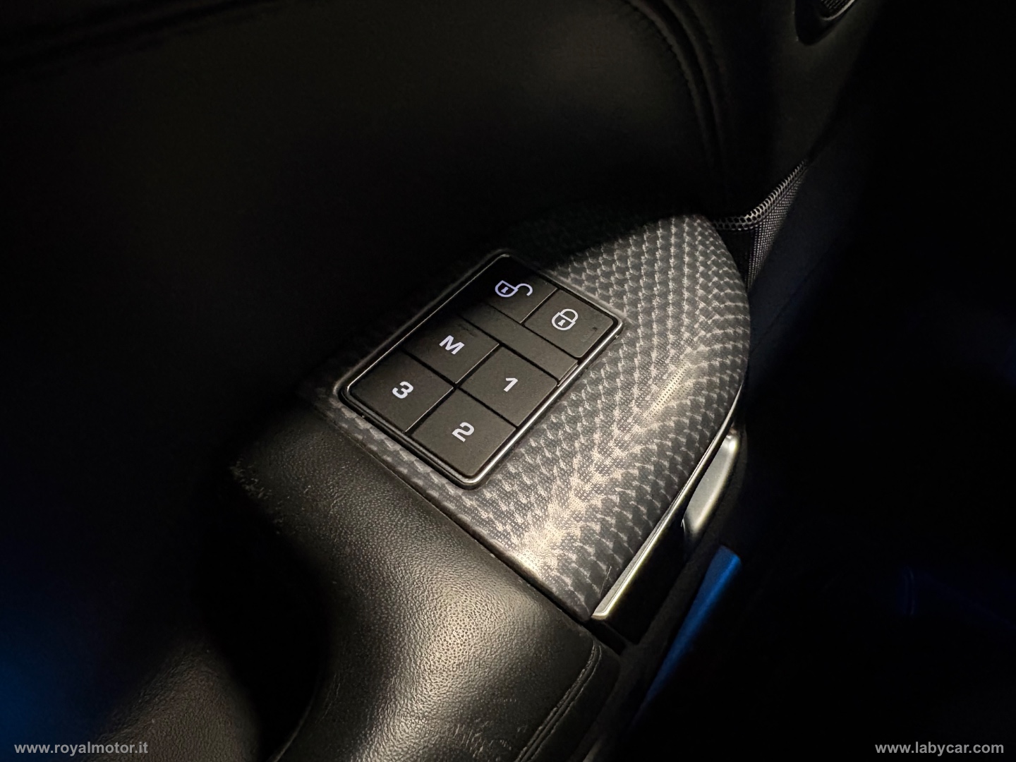 Range Rover Sport 3.0 SDV6 249 CV HSE TETTO APRIBILE PANORAMICO - immagine 18