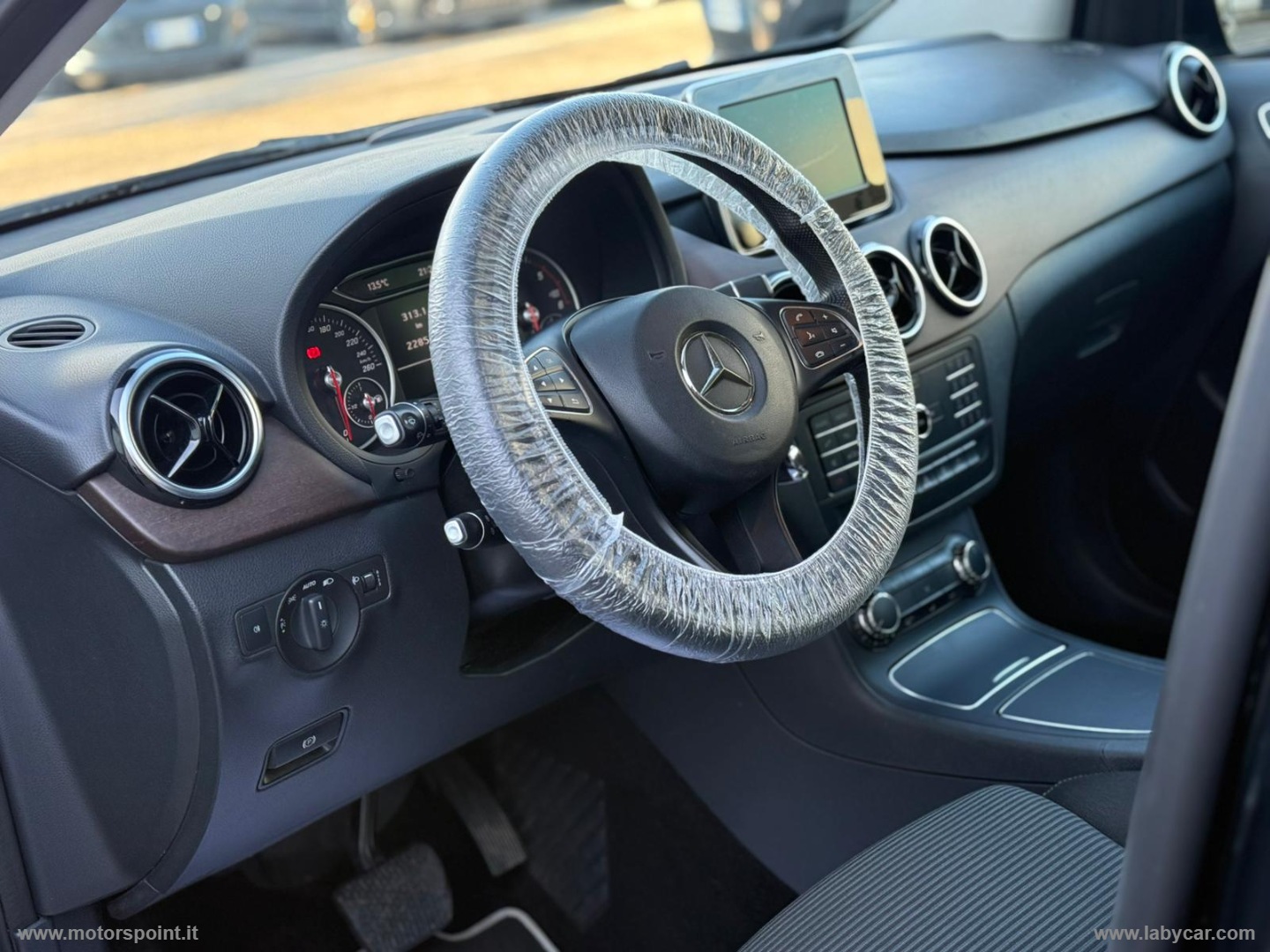 B 180 d Automatic Premium - immagine 18