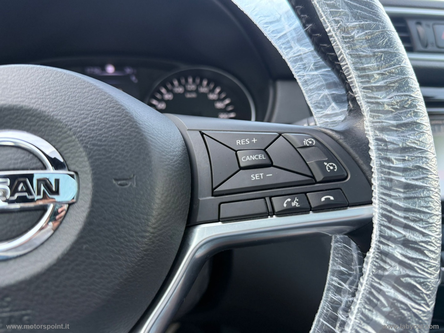 Qashqai 1.2 DIG-T Tekna+ SOLO 32.000 KM - immagine 18