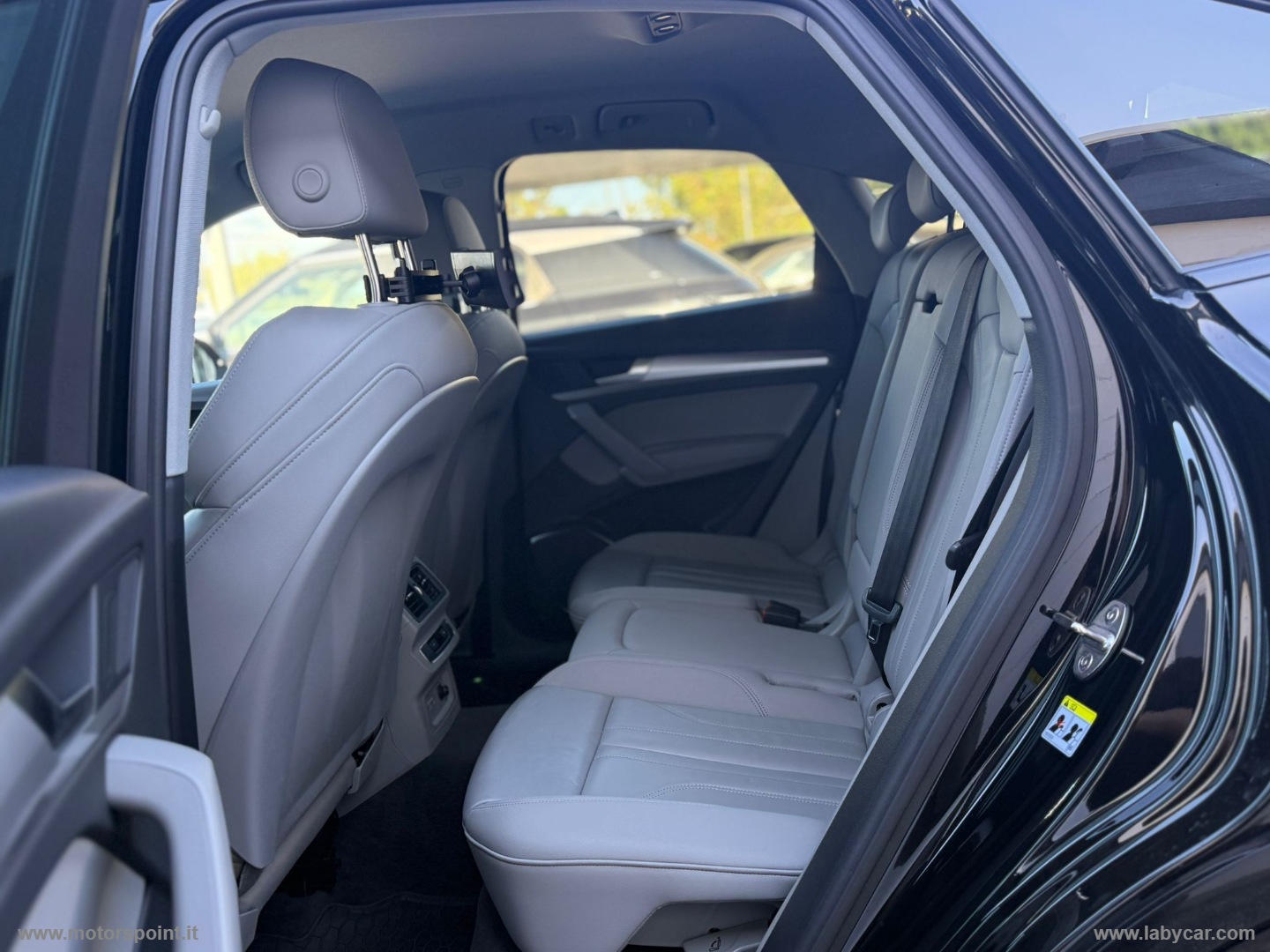 Q5 40 TDI 204CV 4 SPORTBACK tr. S line plus - immagine 18