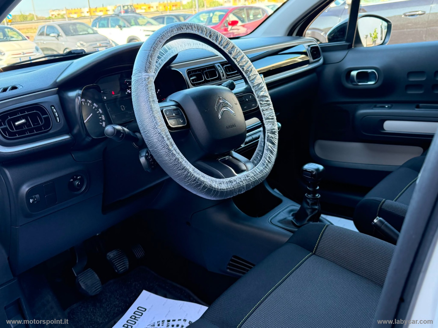 C3 BlueHDi 100 S&S Feel - immagine 18