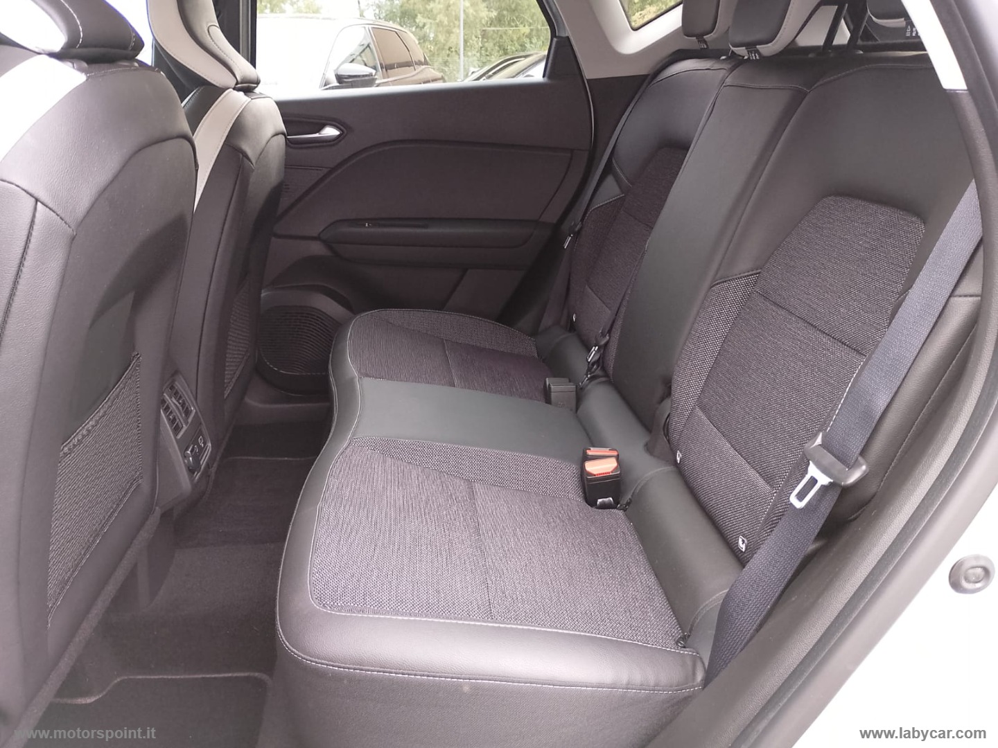 Captur TCe 100 CV GPL Techno SOLO 29.000 KM! - immagine 18
