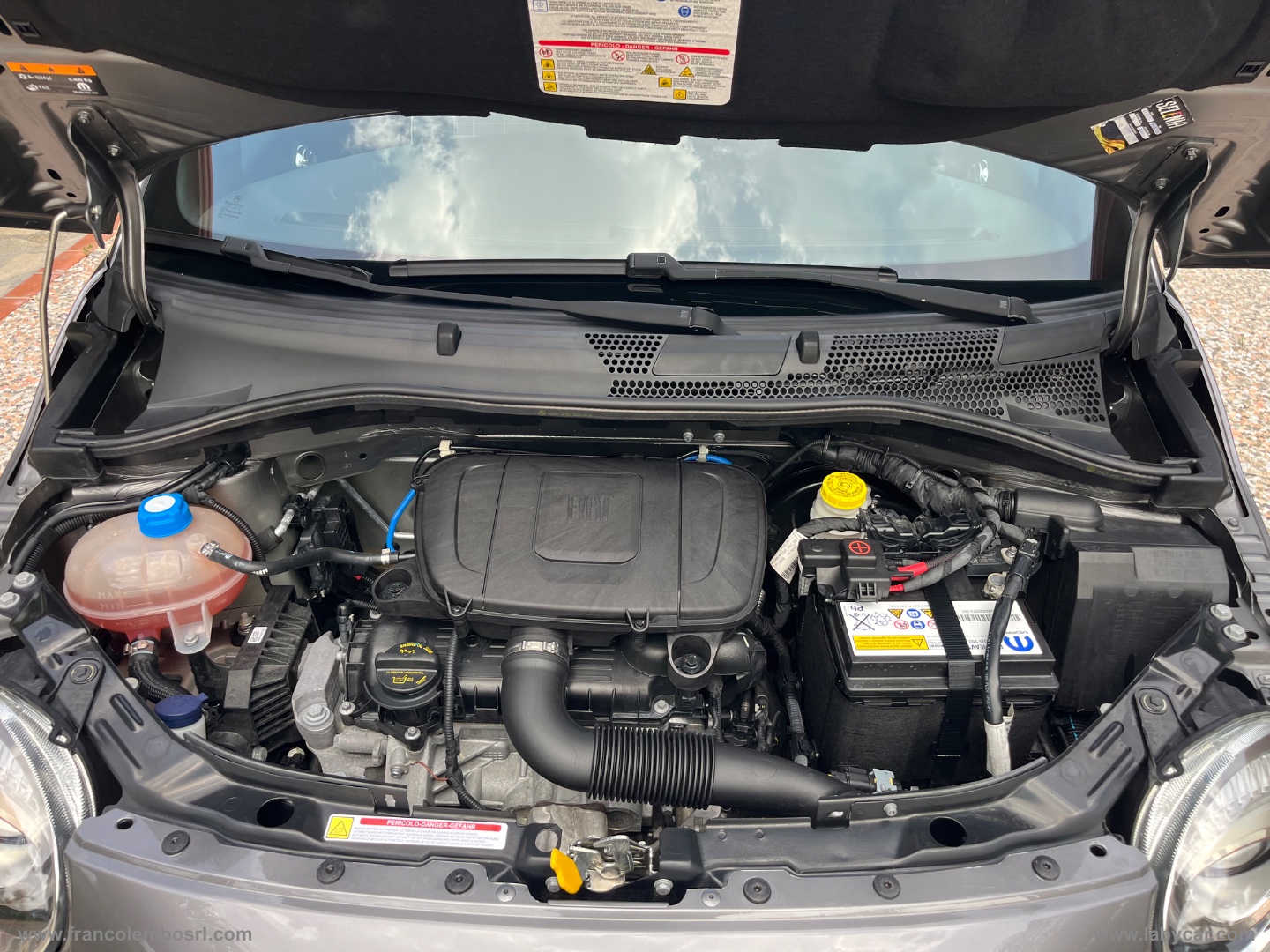 500 C 1.0 Hybrid Dolcevita - immagine 18