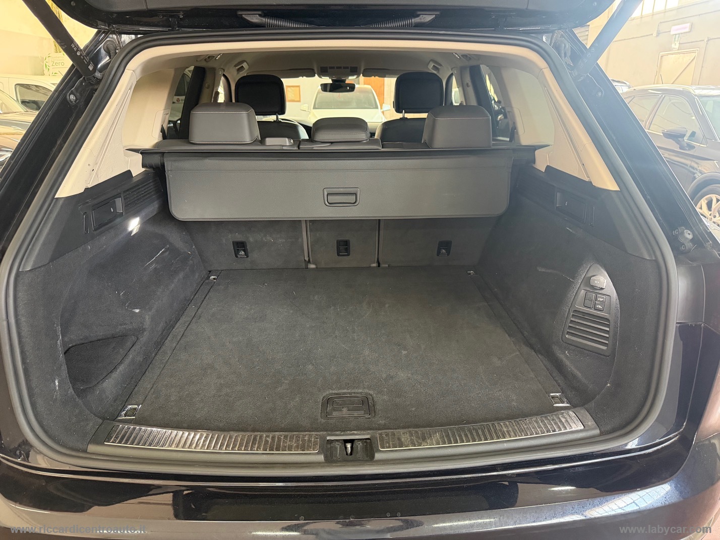 Touareg 3.0 TDI Atmosphere - PREZZO PER RIVENDITORI - immagine 18