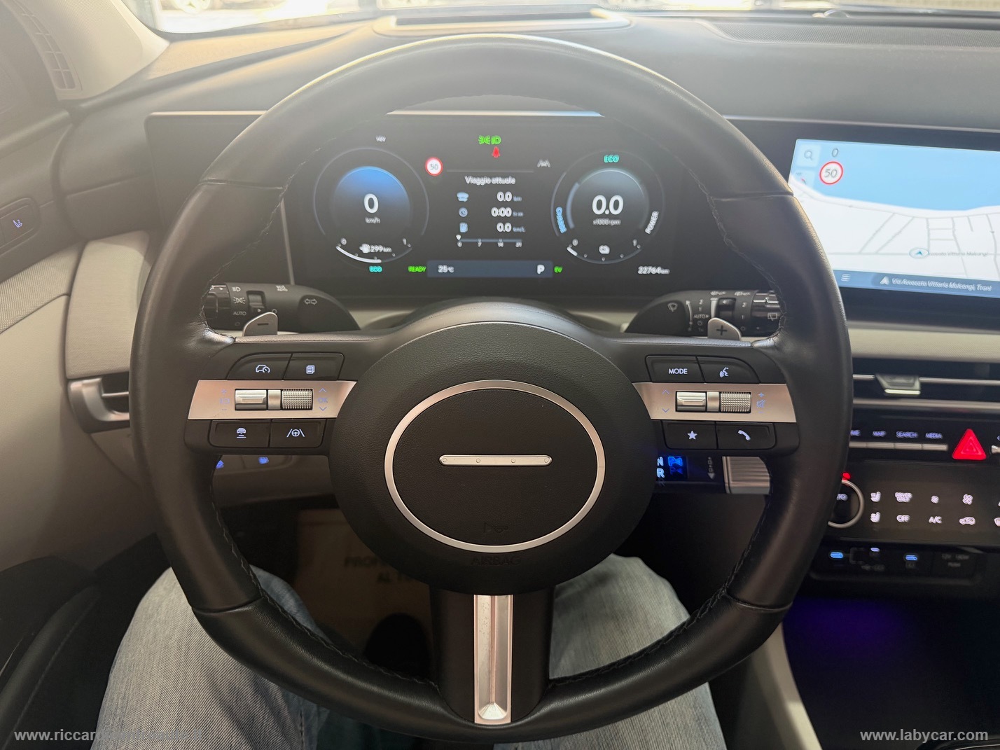 Tucson 1.6 PHEV 4WD aut. Exellence-TETTO APRIBILE-GAR.5 ANNI - immagine 18