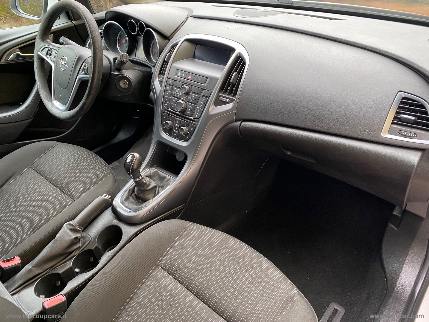 ASTRA SPORTSTOURER - immagine 18