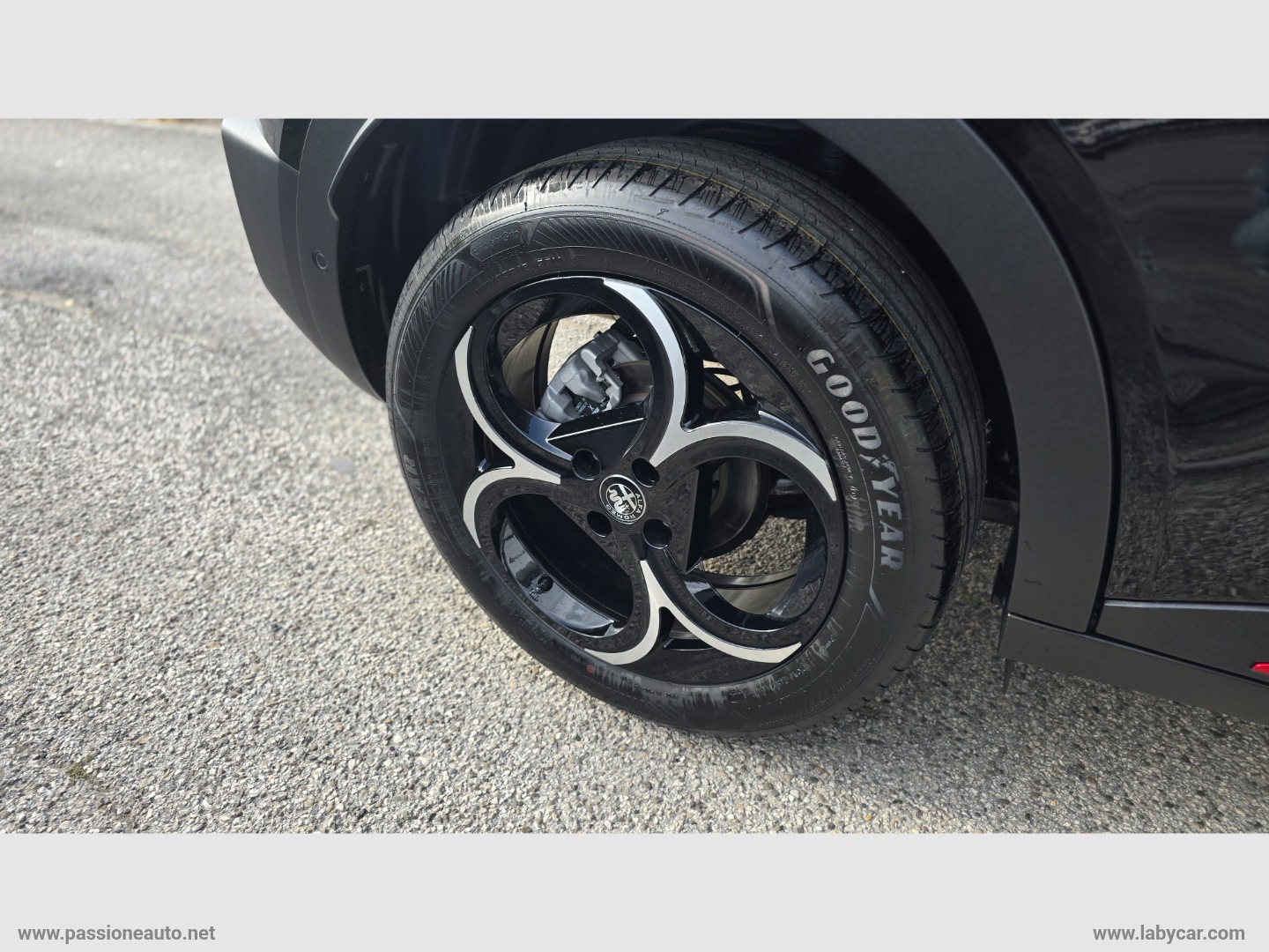 Junior 1.2 145 CV Hybrid eDCT6 Speciale - immagine 18