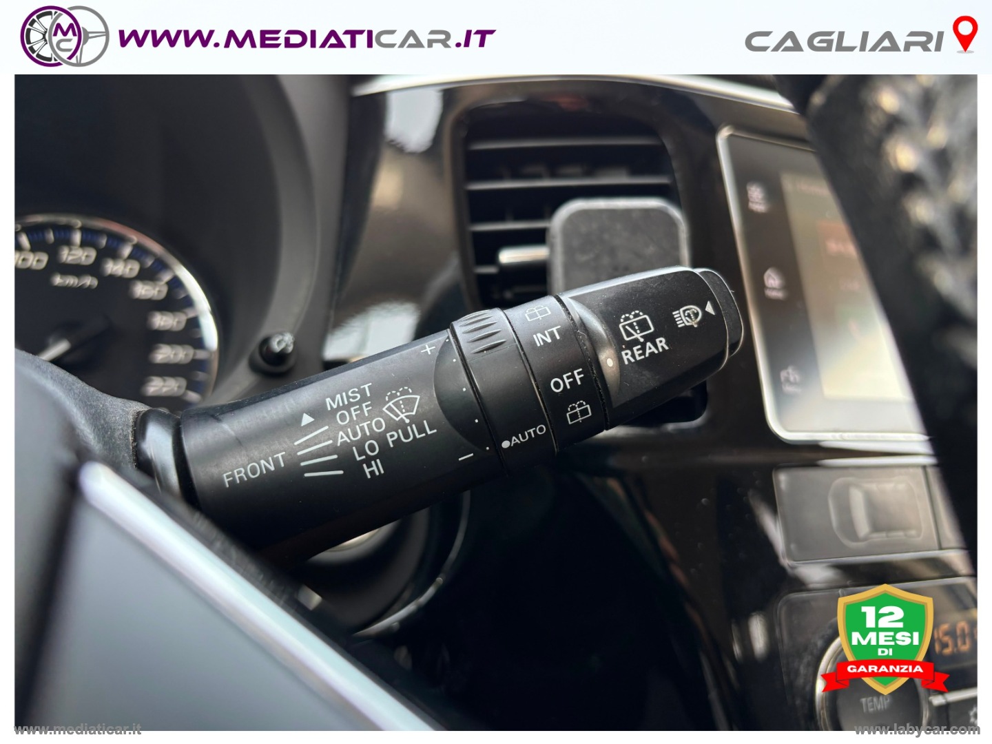 Outlander 2.2 DI-D 4WD Inst. Pl. SDA 7p. - immagine 18
