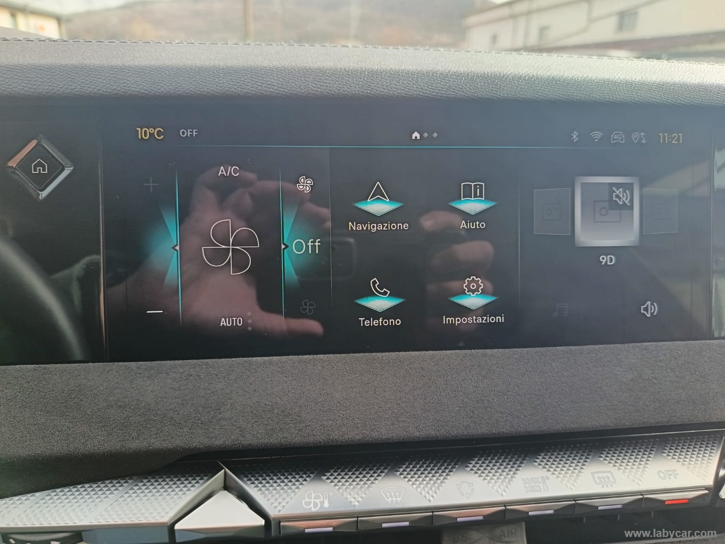 DS AUTOMOBILES DS4 4 PureTech 130 aut. Etoile Alcantara - Immagine 18