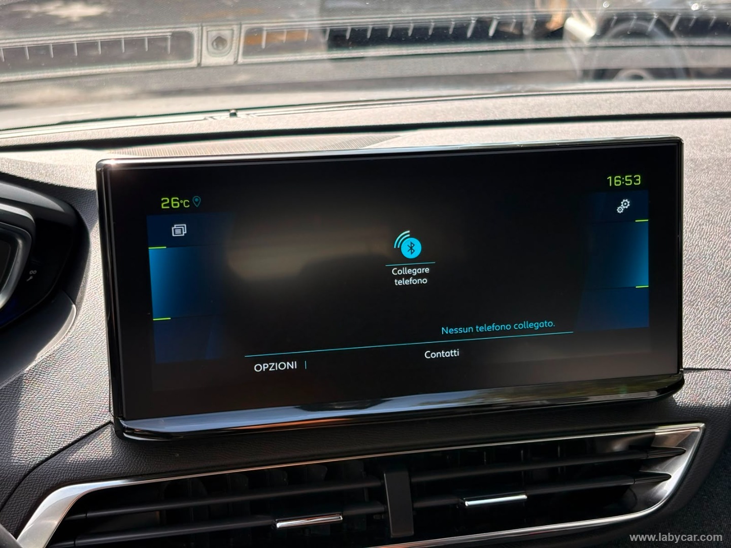 Peugeot 3008 Hybrid 225 e-EAT8 Allure Pack - Immagine 18