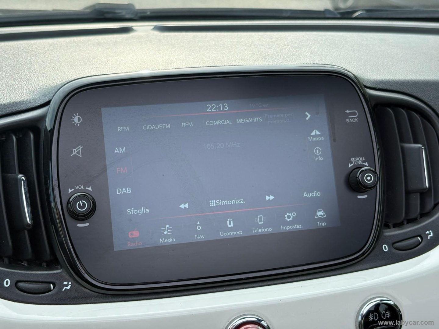 500 C 1.0 Hybrid Dolcevita - immagine 18