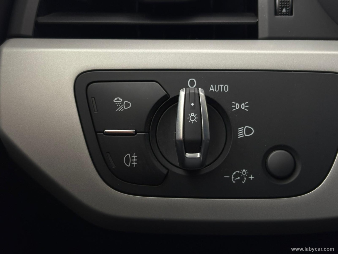 A4 Avant 40 TDI S tronic S line edition - immagine 18