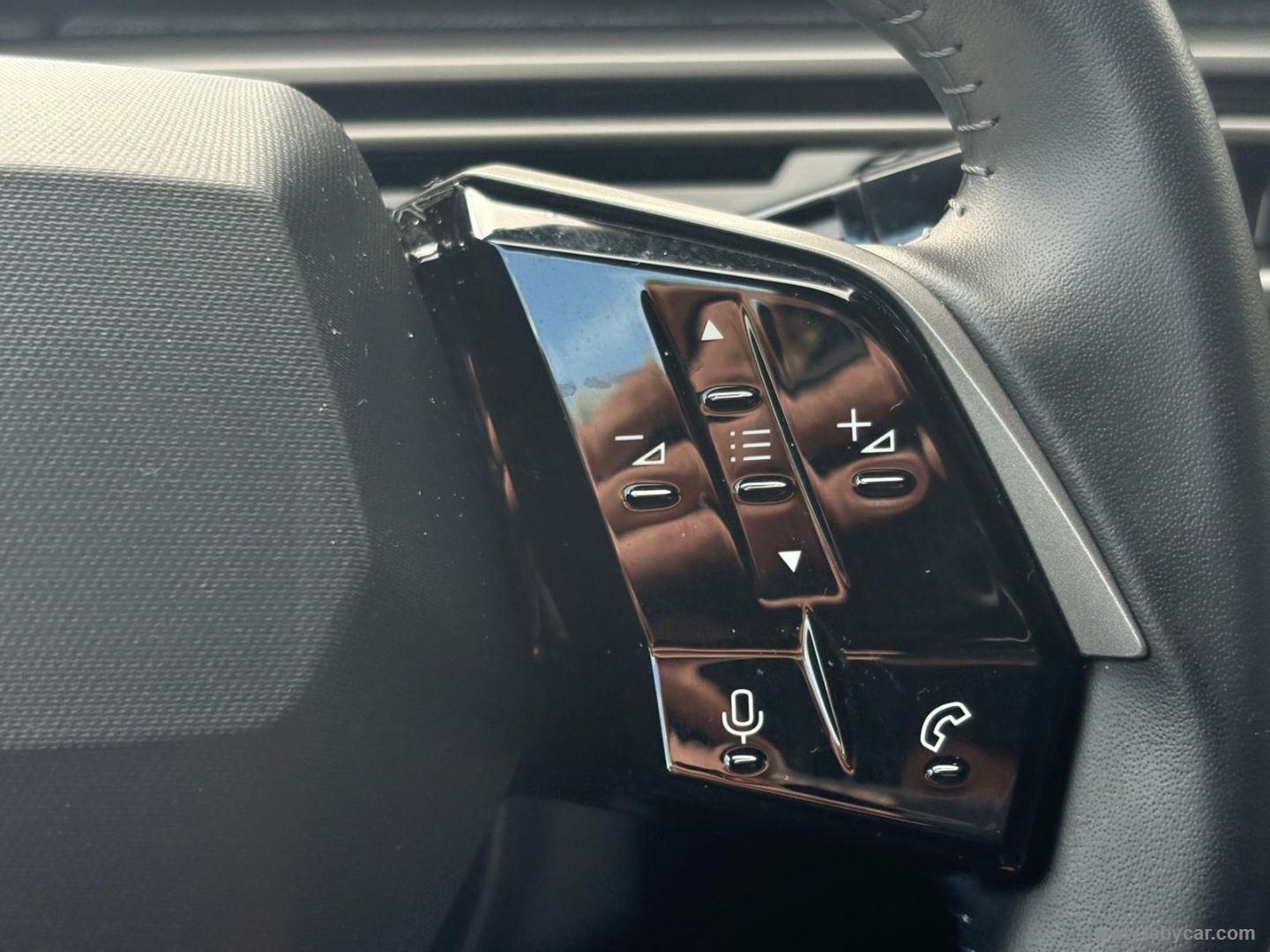 3008 Hybrid 136 e-DCS6 Allure - immagine 18