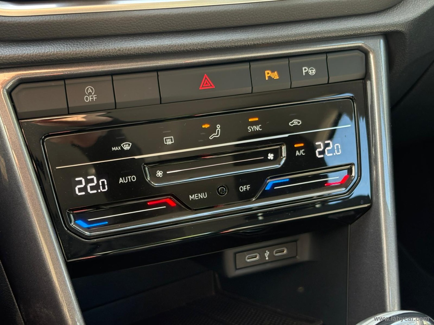 T-Roc 2.0 TDI SCR Style - immagine 18