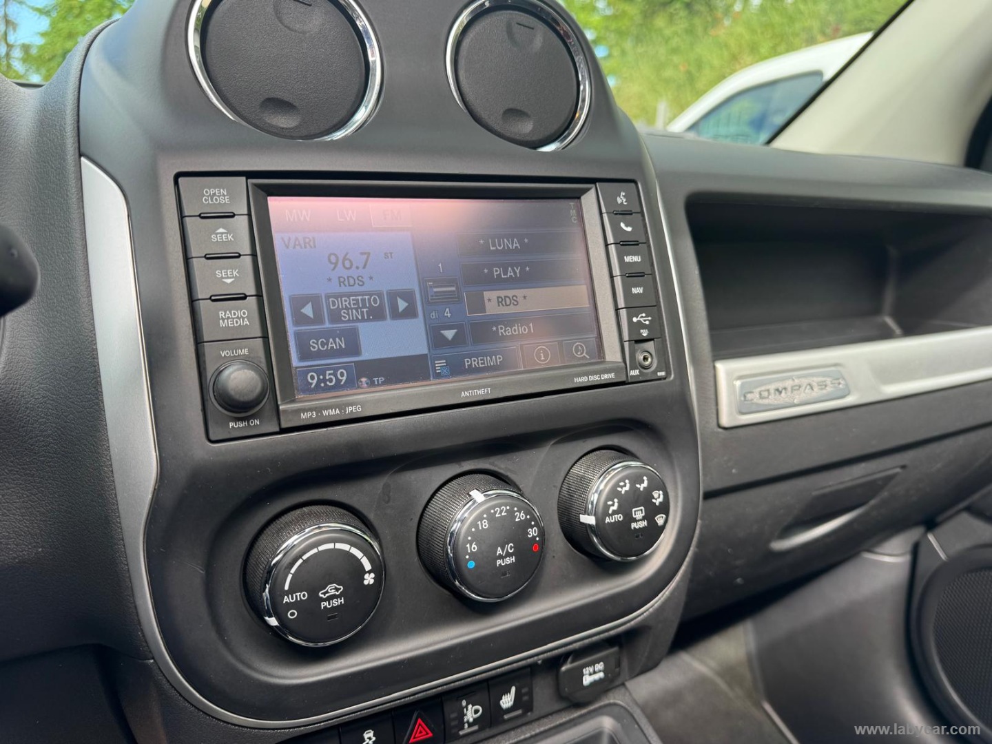 Compass 2.2 CRD Limited - immagine 18
