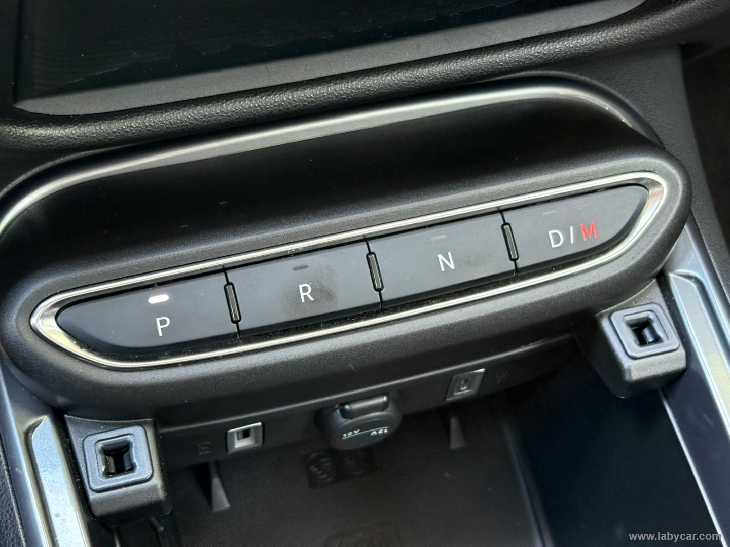 Fiat 600 Hybrid 145 CV DCT MHEV Icon - Immagine 18