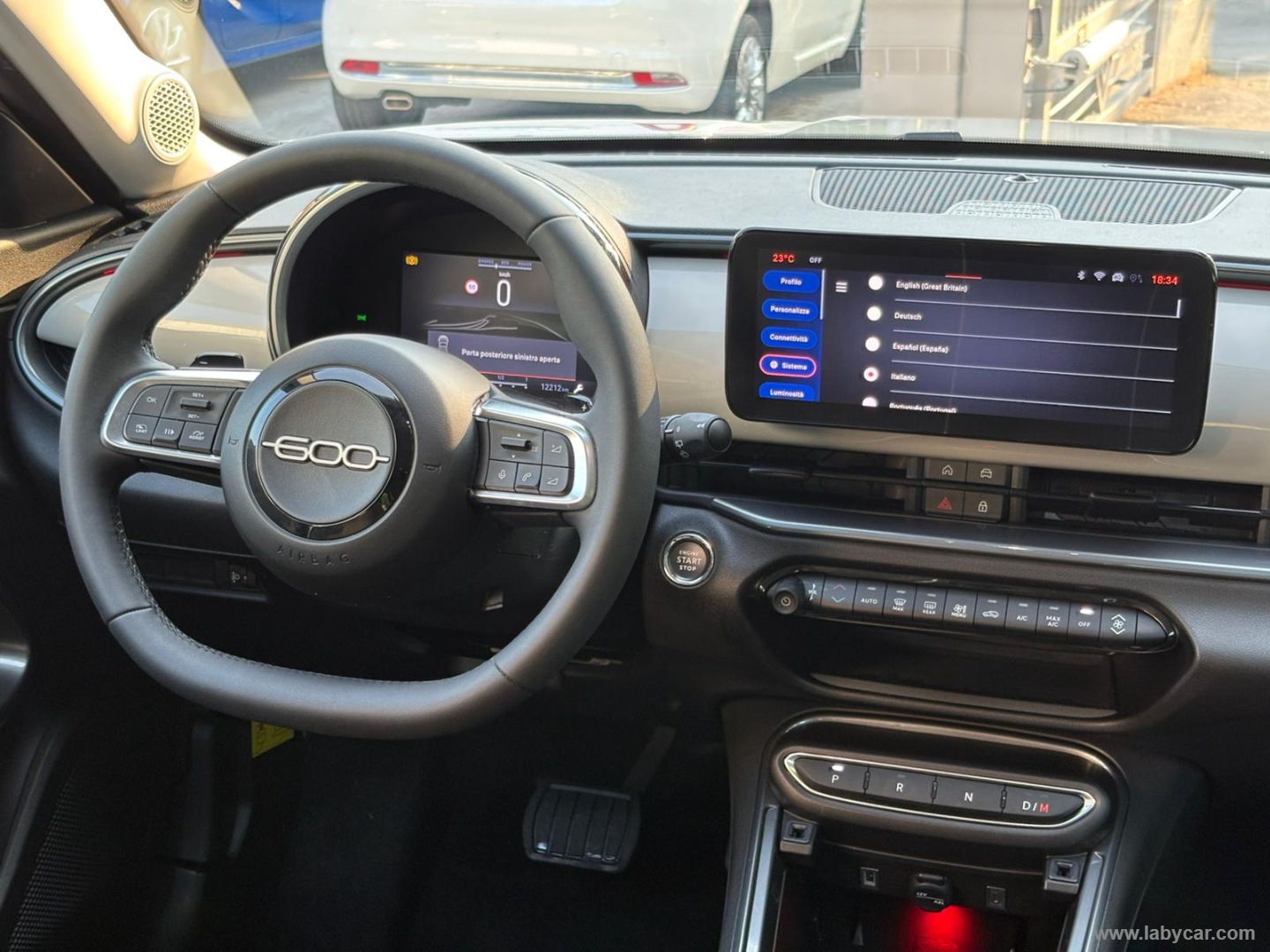 Fiat 600 Hybrid 145 CV DCT MHEV Icon - Immagine 18