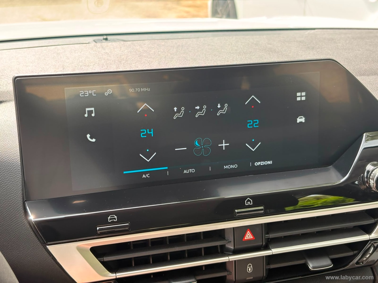 Citroën C4 Hybrid 110 e-DCS6 You - Immagine 18