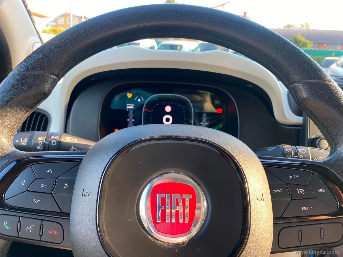 Fiat Panda 1.0 FireFly S&S Hybrid Pandina - Immagine 18