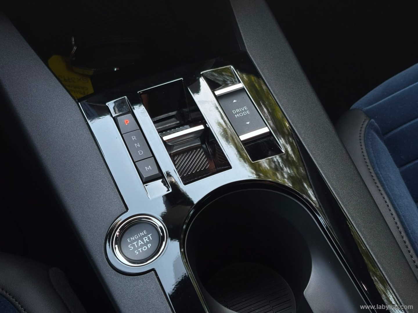 Lancia Ypsilon Hybrid e-DCT Ed.Limitata Cassina - Immagine 18