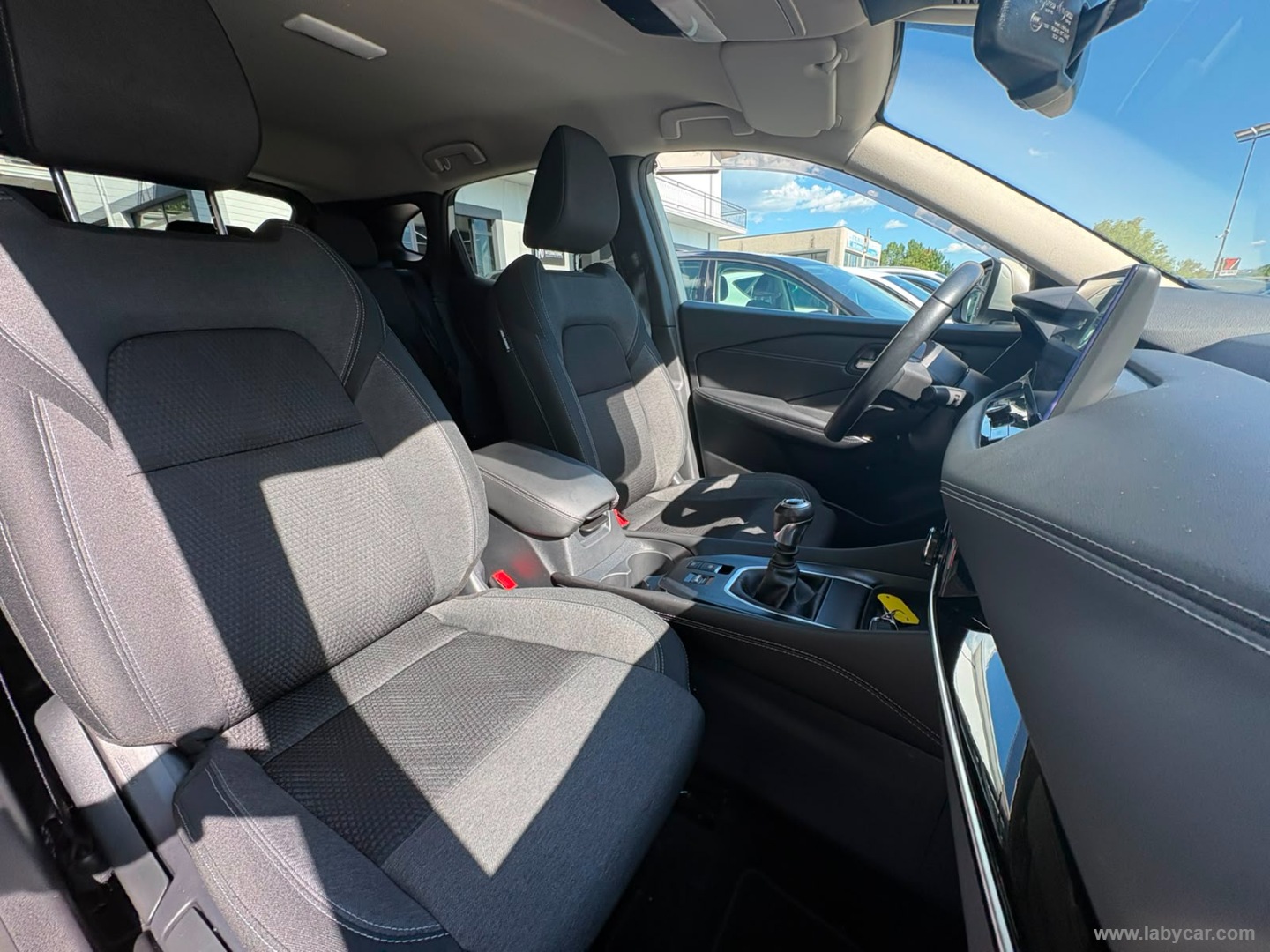 Nissan Qashqai MHEV 140 CV N-Connecta - Immagine 18