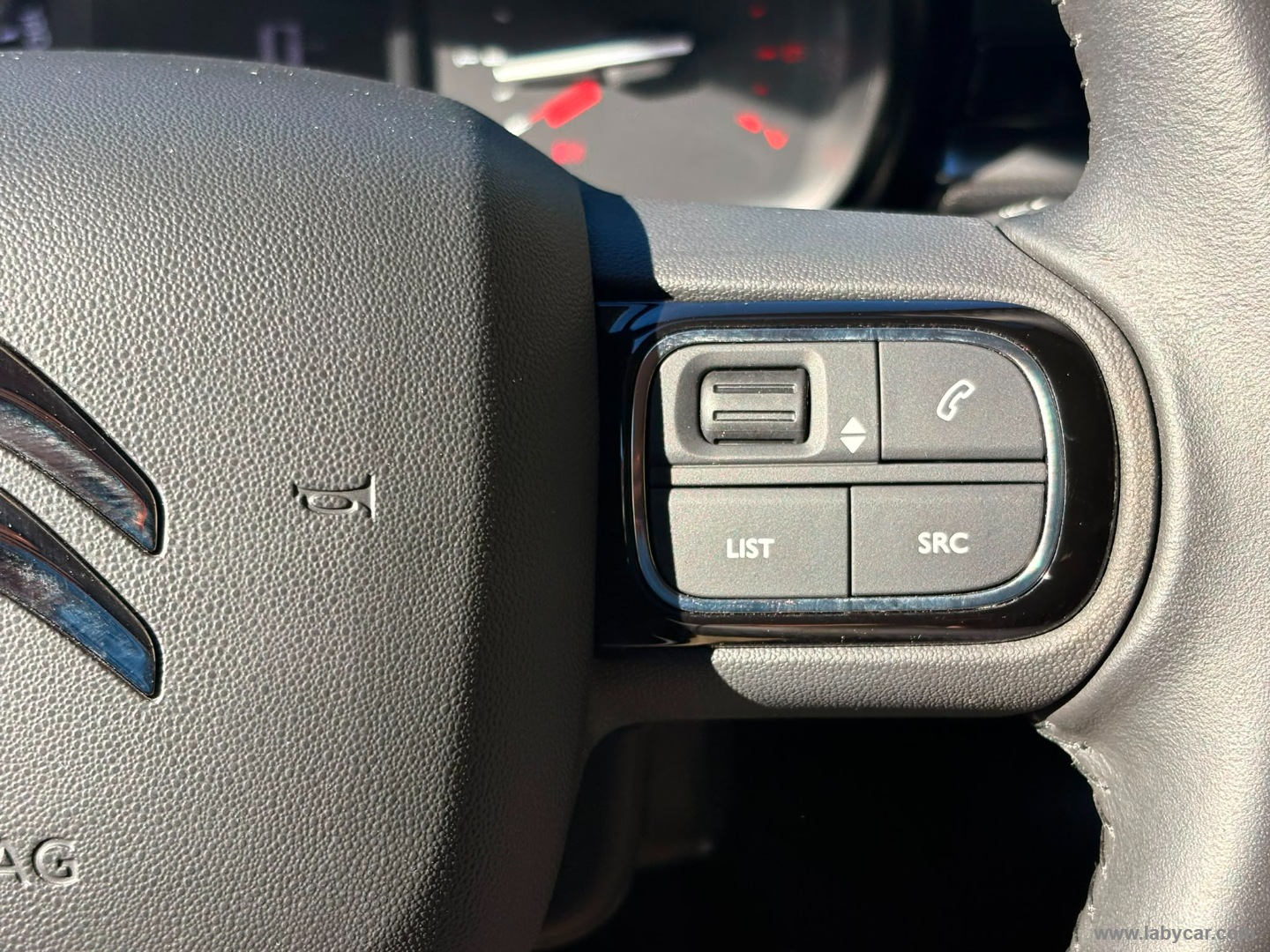 Citroën C3 PureTech 110 S&S Shine - Immagine 18
