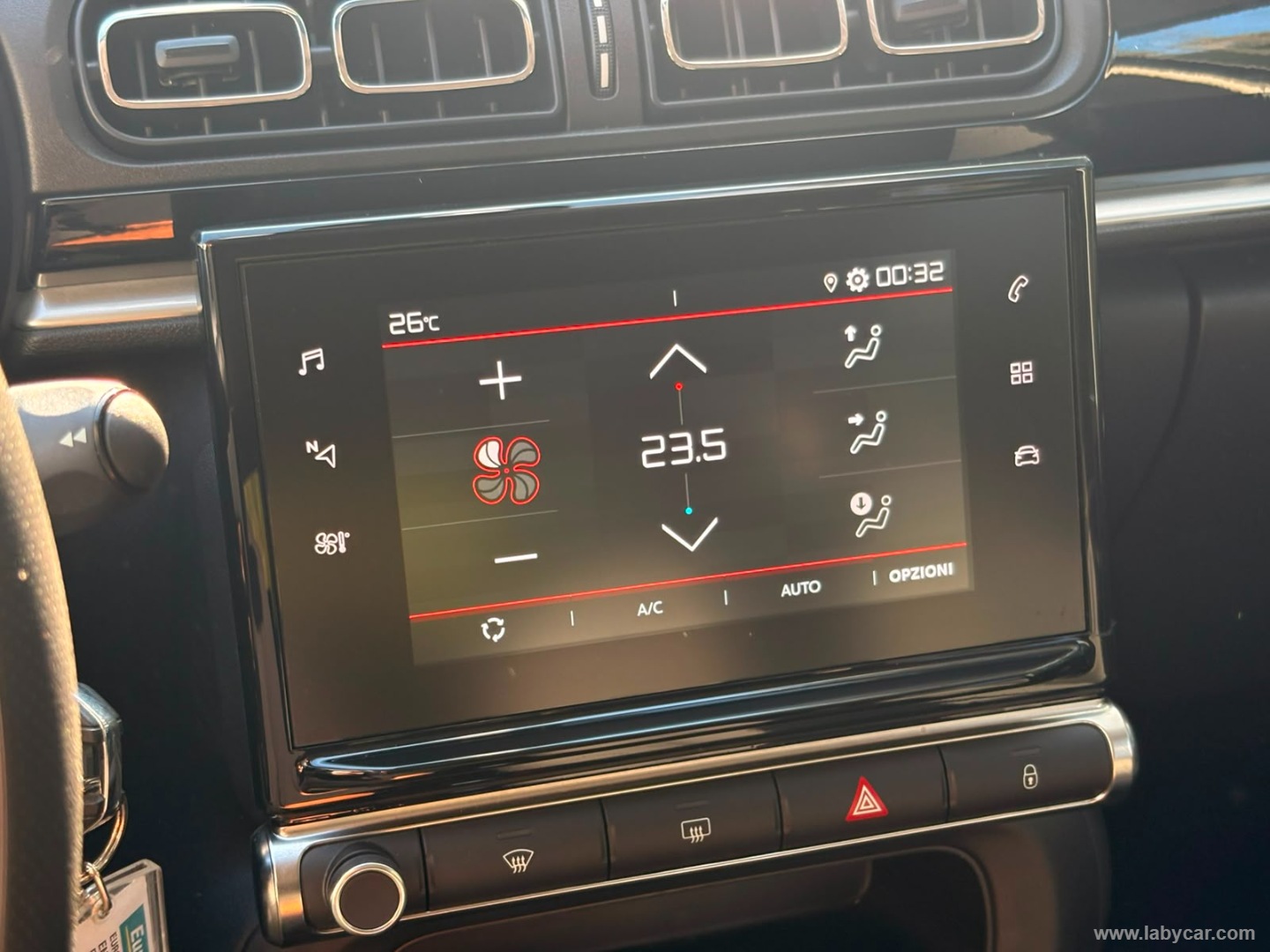 Citroën C3 PureTech 110 S&S Shine - Immagine 18