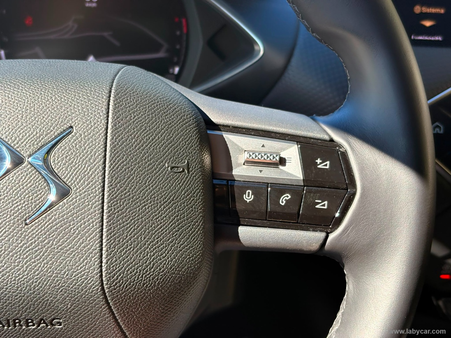DS AUTOMOBILES DS 3 Crossback DS 3 PureTech 100 Bastille Business - Immagine 18