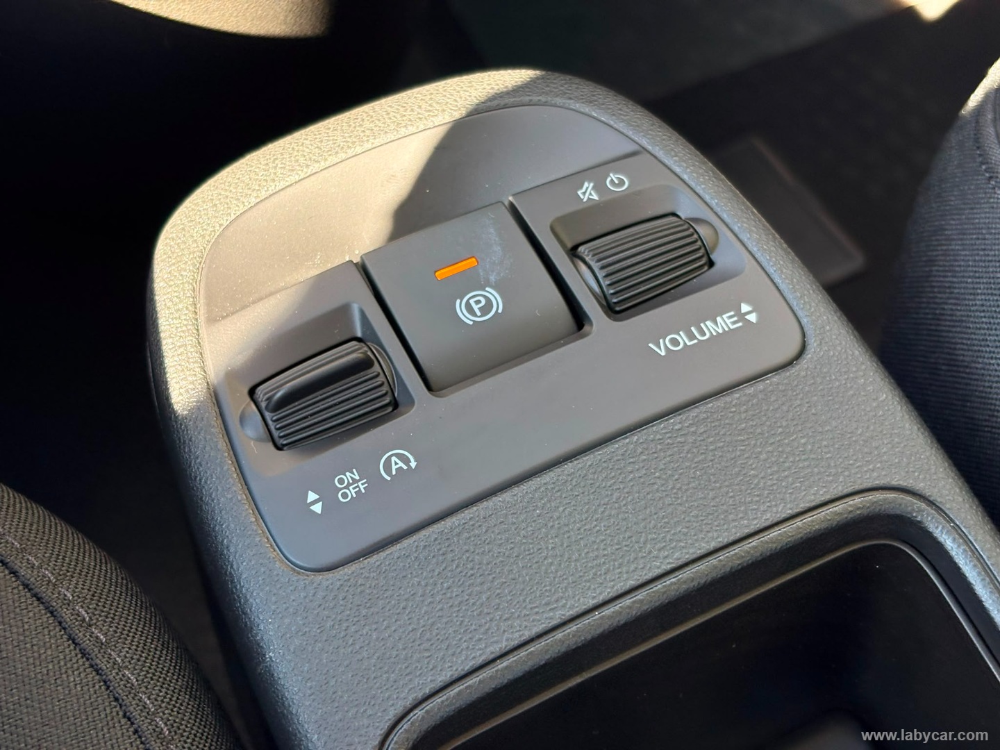 Fiat 500 Berlina Hybrid Icon - Immagine 18