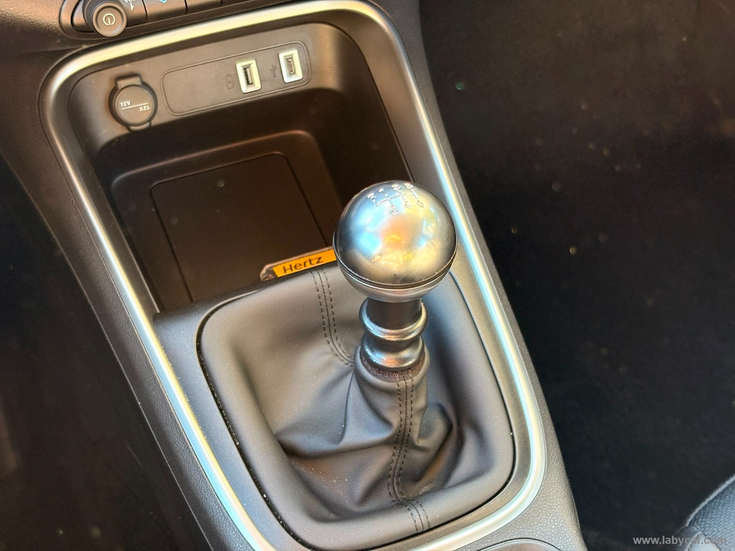 Jeep Avenger 1.2 Turbo Altitude - Immagine 18