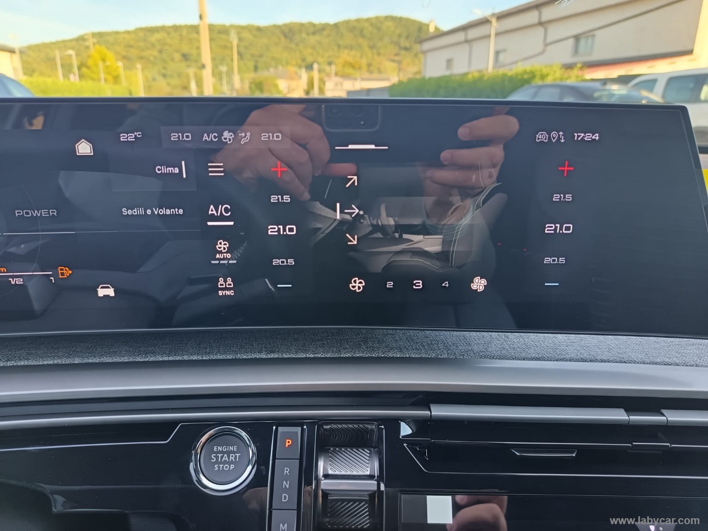 Peugeot 3008 Hybrid 145 e-DCS6 GT - Immagine 18