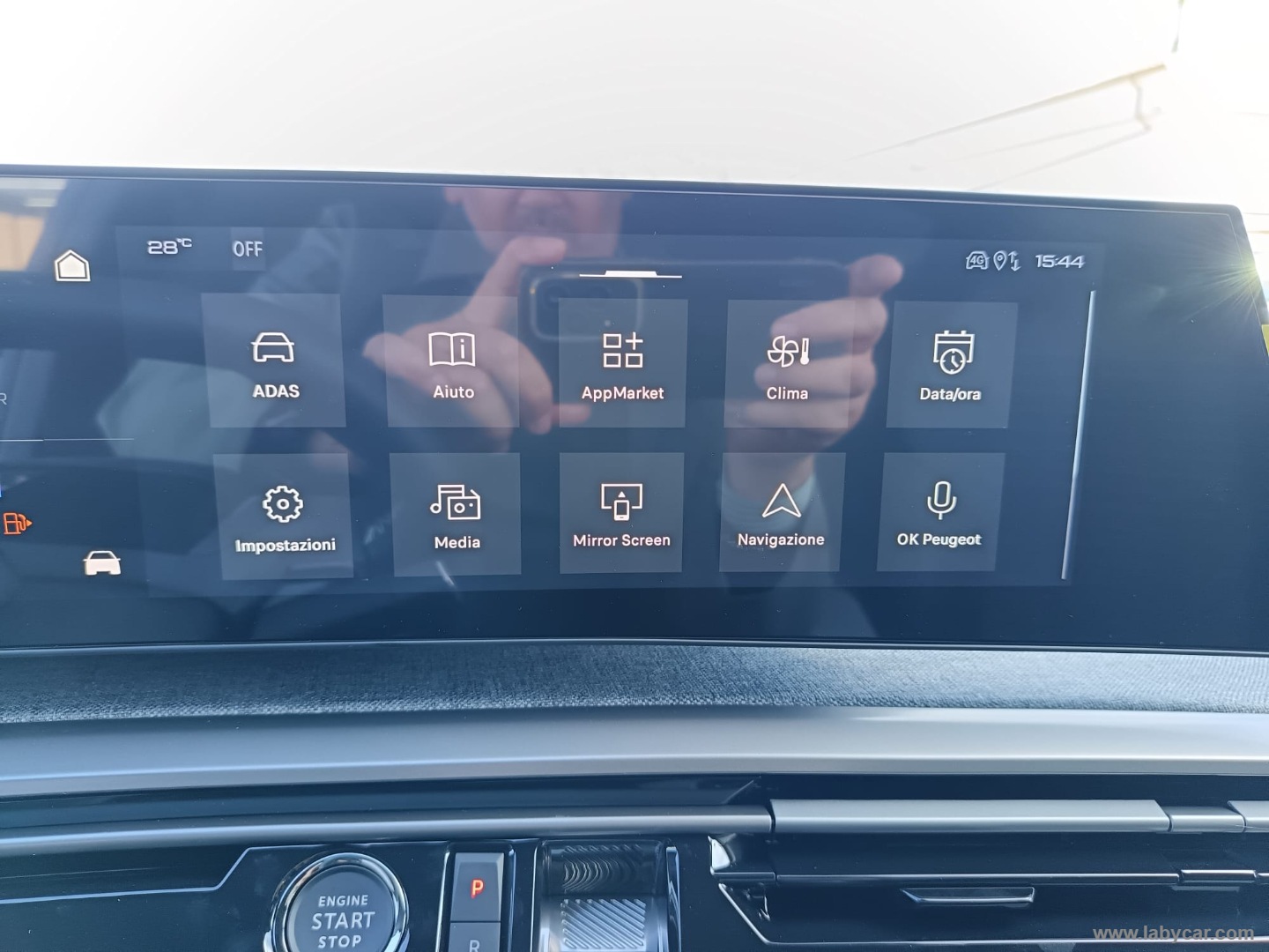Peugeot 3008 Hybrid 145 e-DCS6 GT - Immagine 18