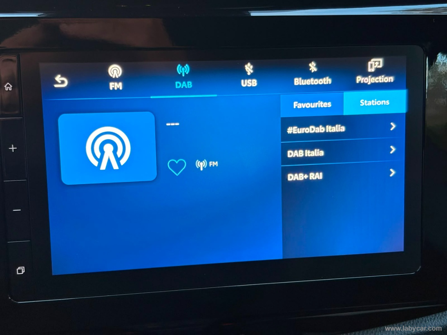 Toyota Aygo X 1.5 Hybrid 115 CV 5p. - Immagine 18