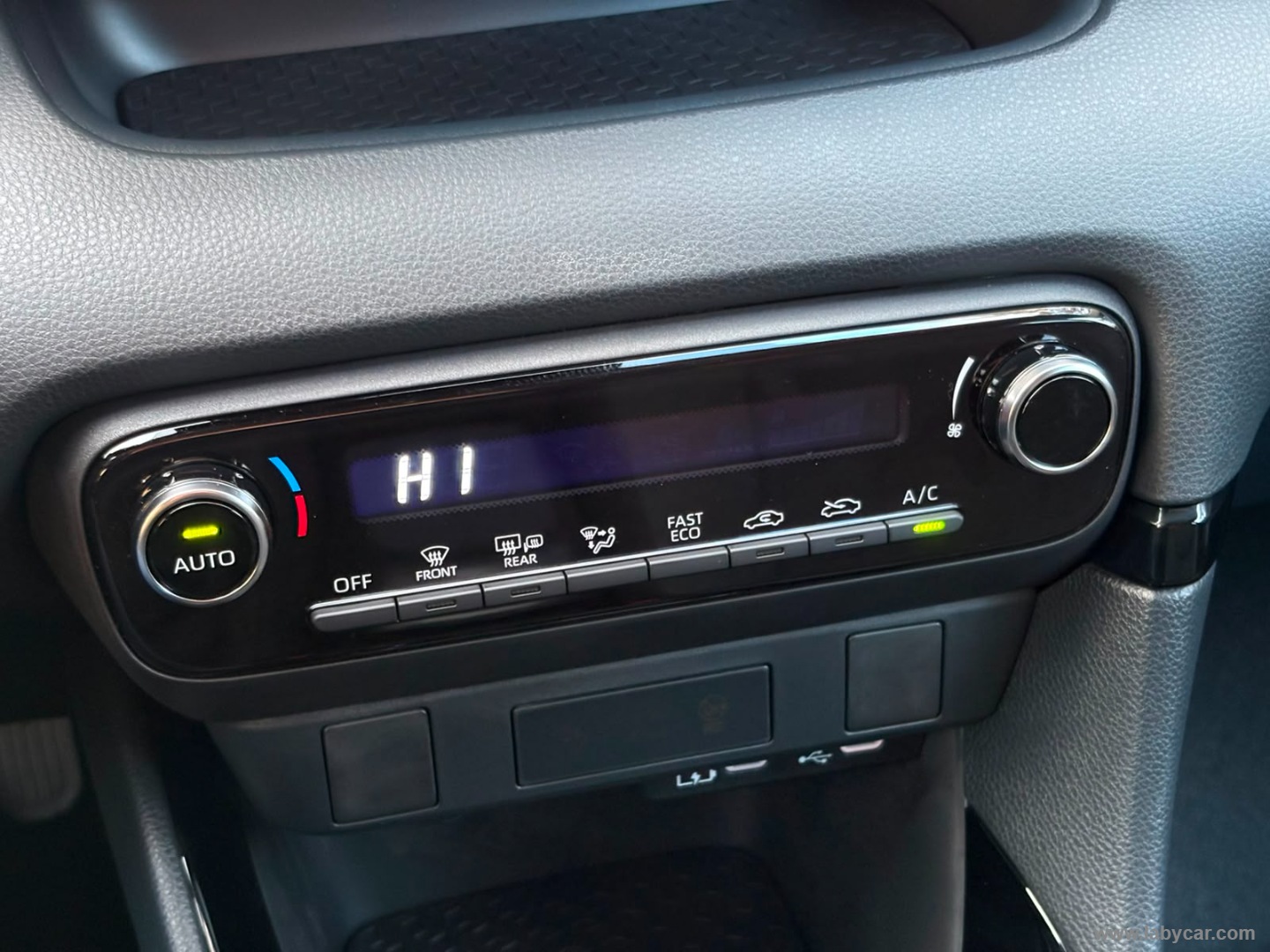 Toyota Yaris 1.5 Hybrid 5p. Trend - Immagine 18