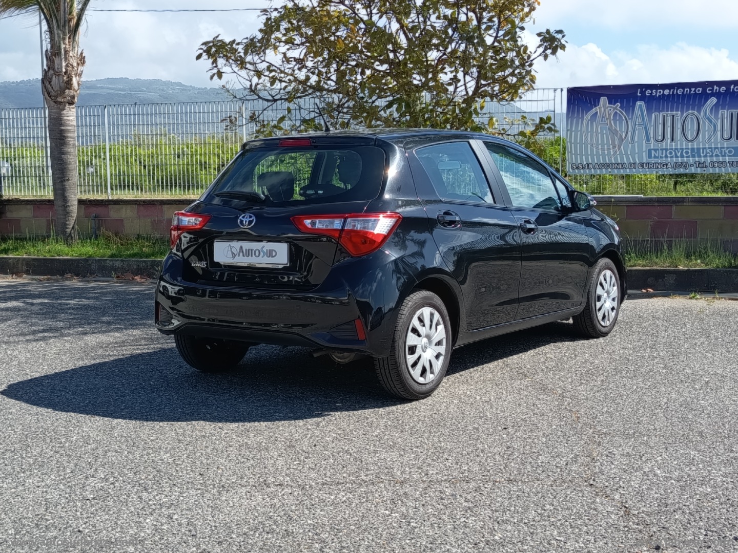 Yaris 1.0 72 CV 5p. Cool SOLO 29.000 KM - immagine 18