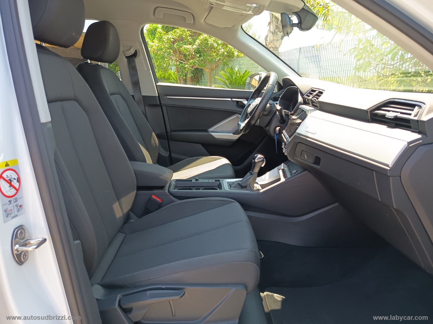 Q3 35 TDI S tronic Business - immagine 18