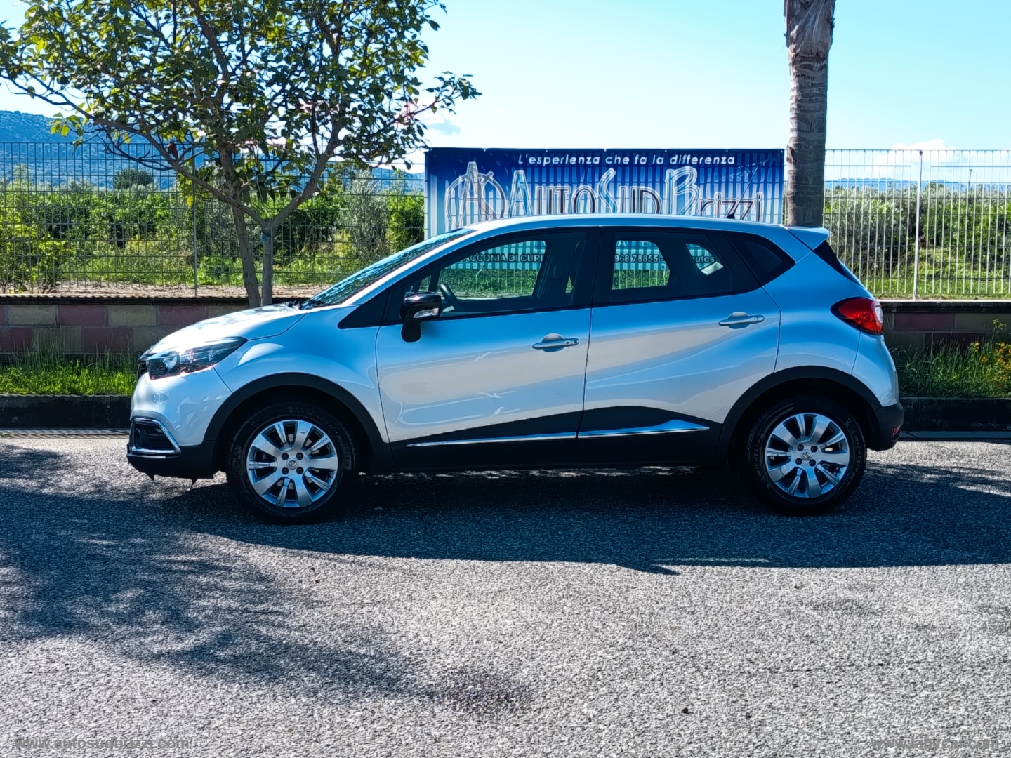 Captur 1.5 dCi 8V 90 CV S&S Live NAVI - immagine 18