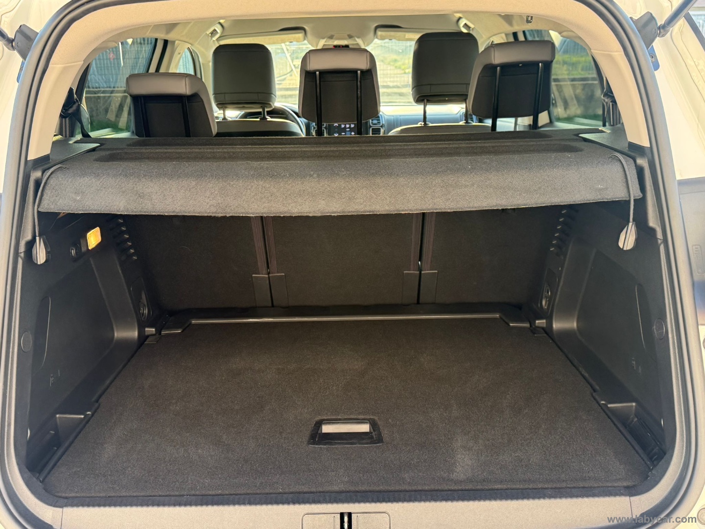C5 Aircross BlueHDi 130 S&S EAT8 Shine - immagine 18