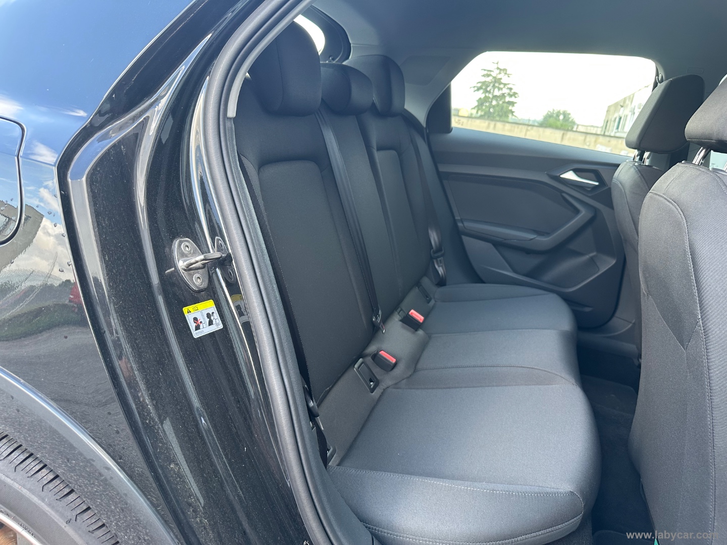 A1 allstreet 30 TFSI S tronic Admired - immagine 18