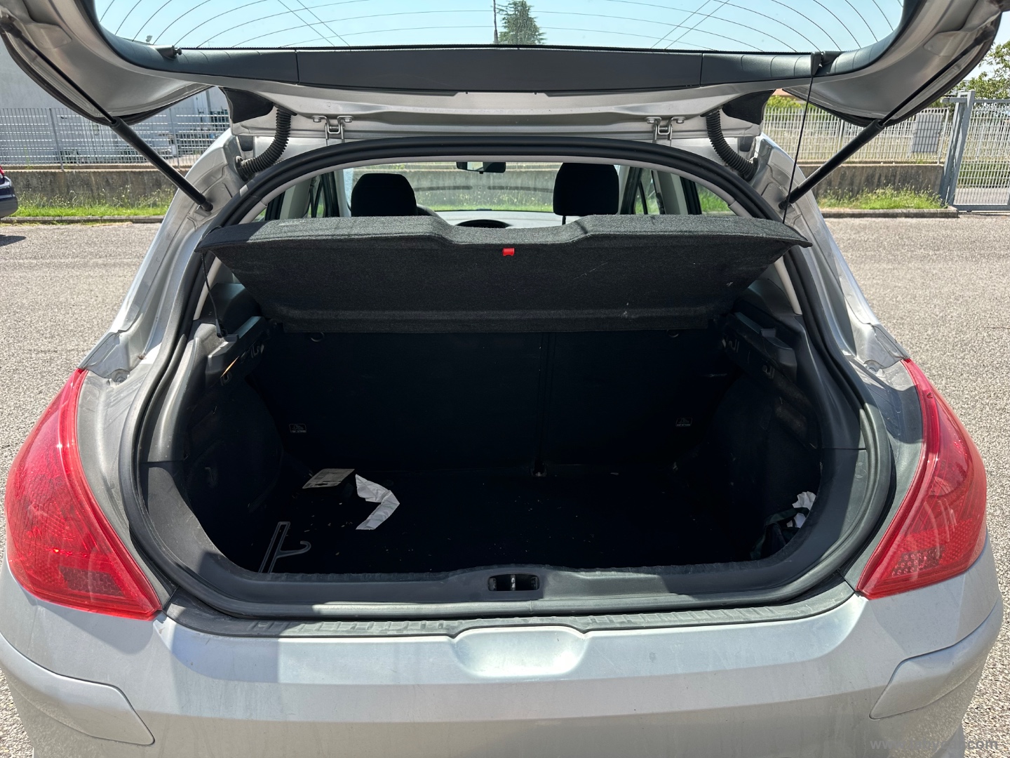 308 1.6 HDi 110 CV 5p. - immagine 18
