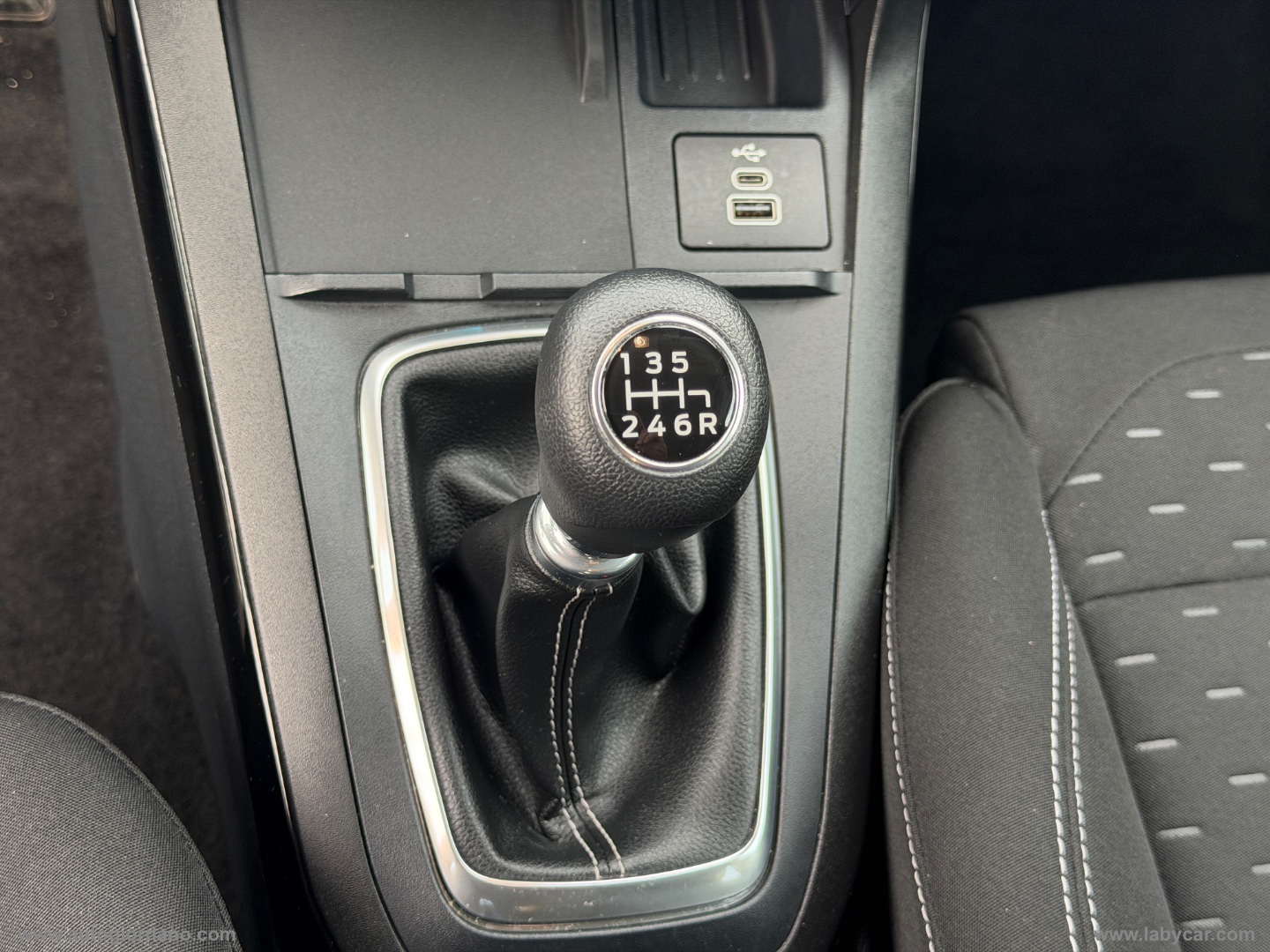 Puma 1.0 EcoBoost Hyb. 125 CV Tit. - immagine 18