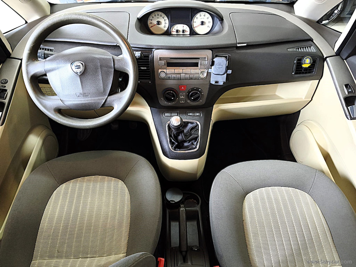 Musa 1.3 MJT 16V 70CV SOLO 145.000KM - immagine 18