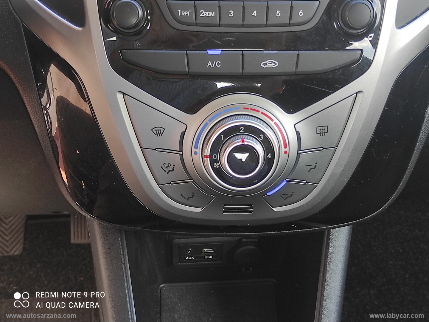 ix20 1.4 90 CV Comfort - immagine 18